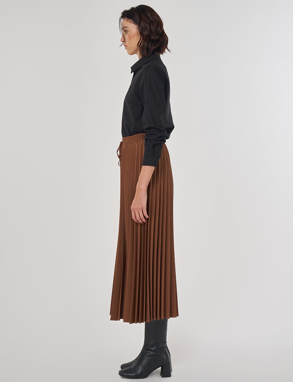 Pleated Skirt Brown