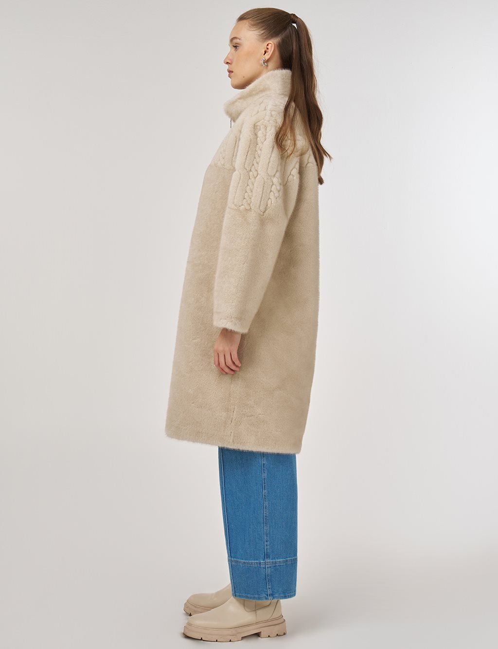 Stand-Collar Plush Coat Cream 
