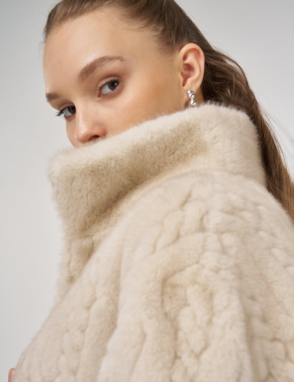 Stand-Collar Plush Coat Cream 