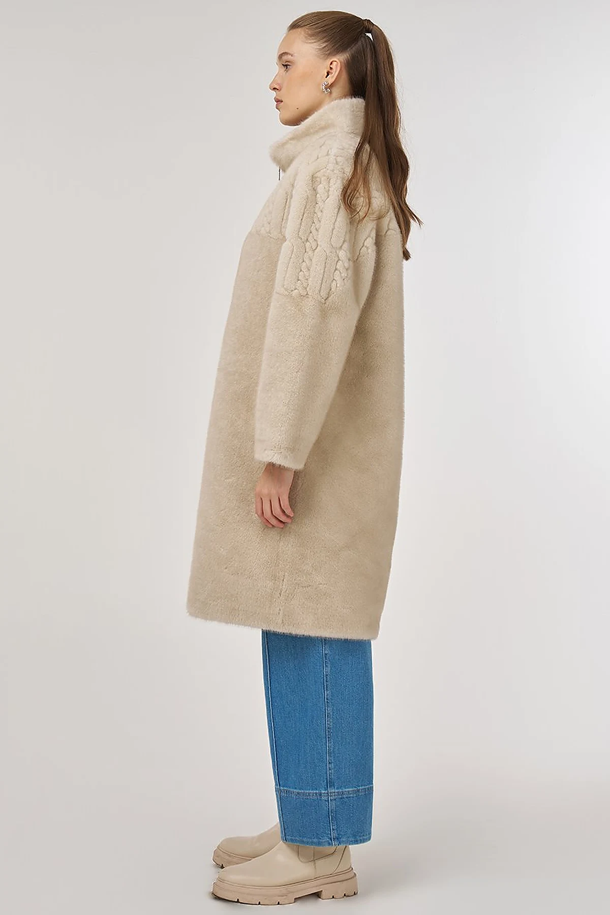 Stand-Collar Plush Coat Cream 