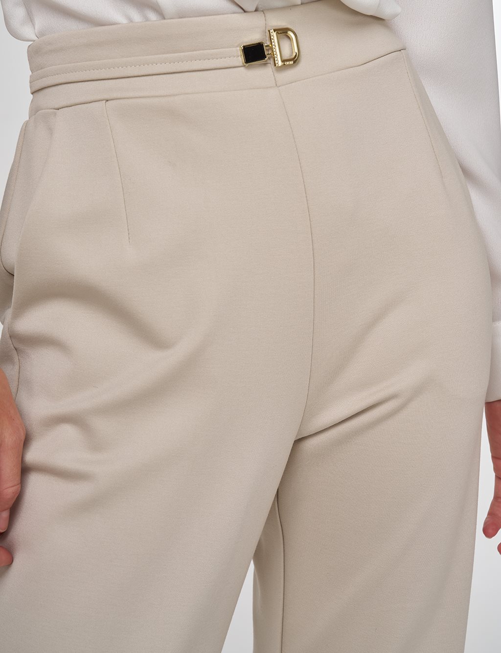 Metal Tokalı Boru Paça Pantolon Taş