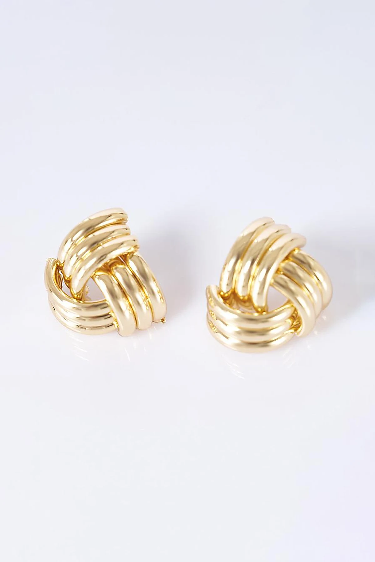 Twist Earrings Gold