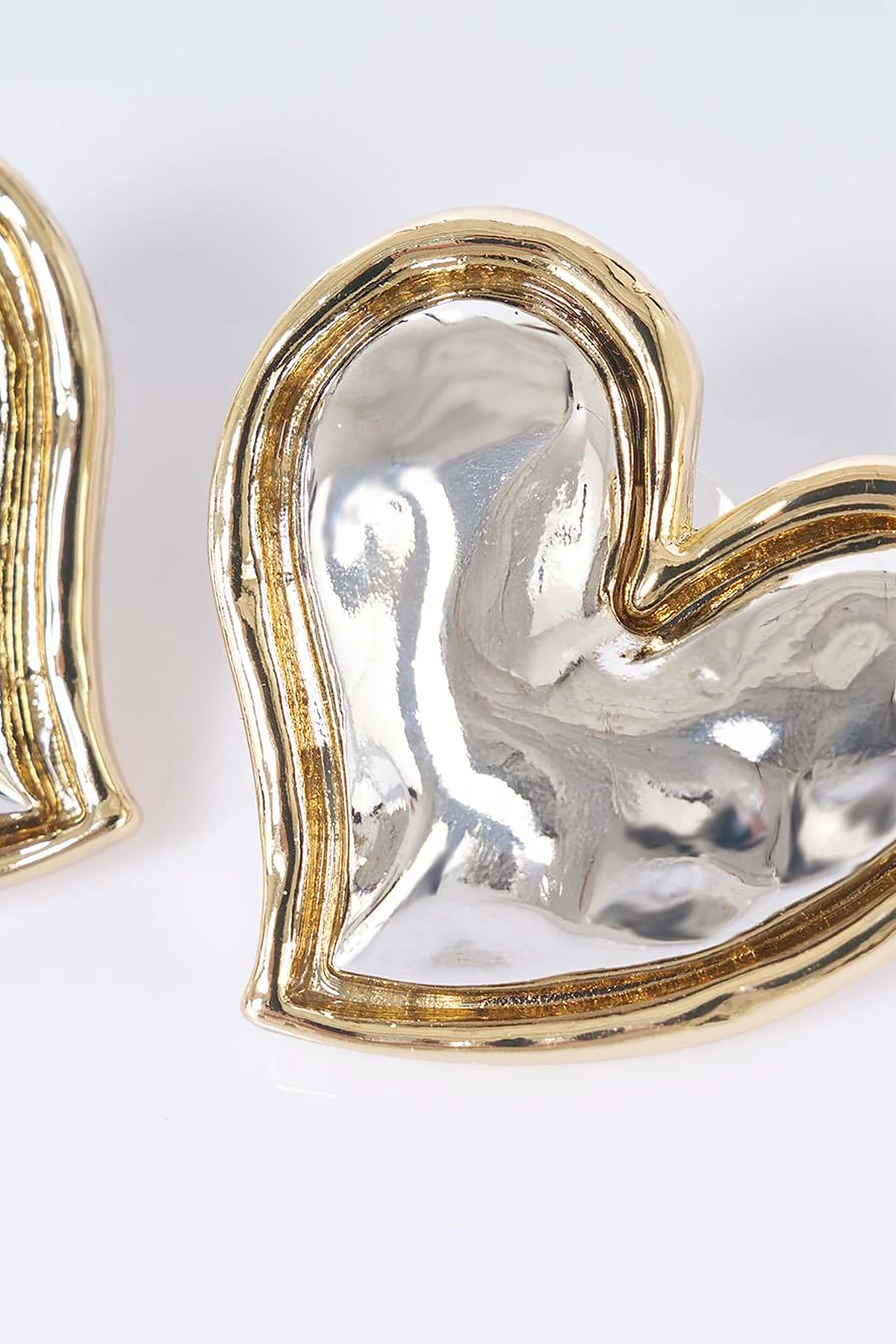 Heart Earrings Gold