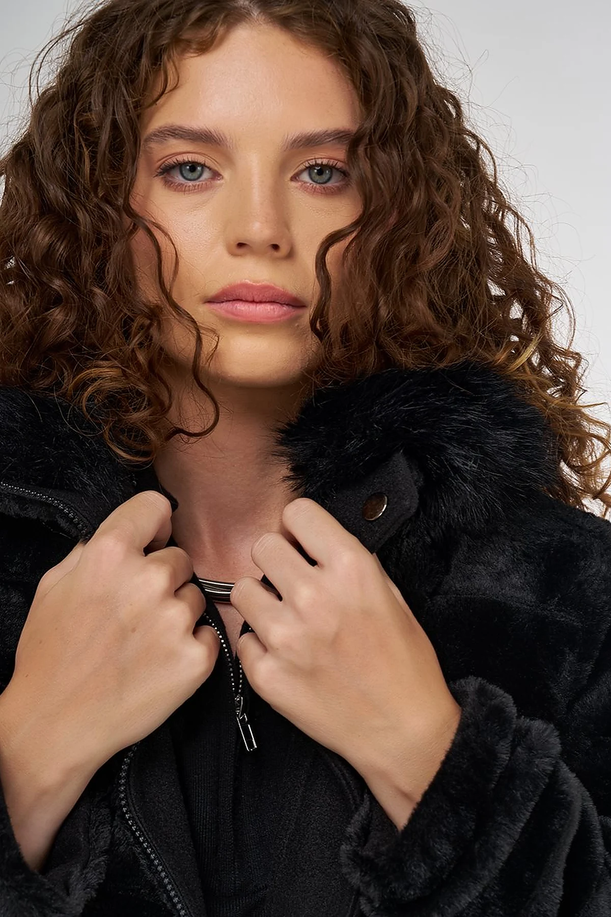 Reversible Coat with Fur Details Black