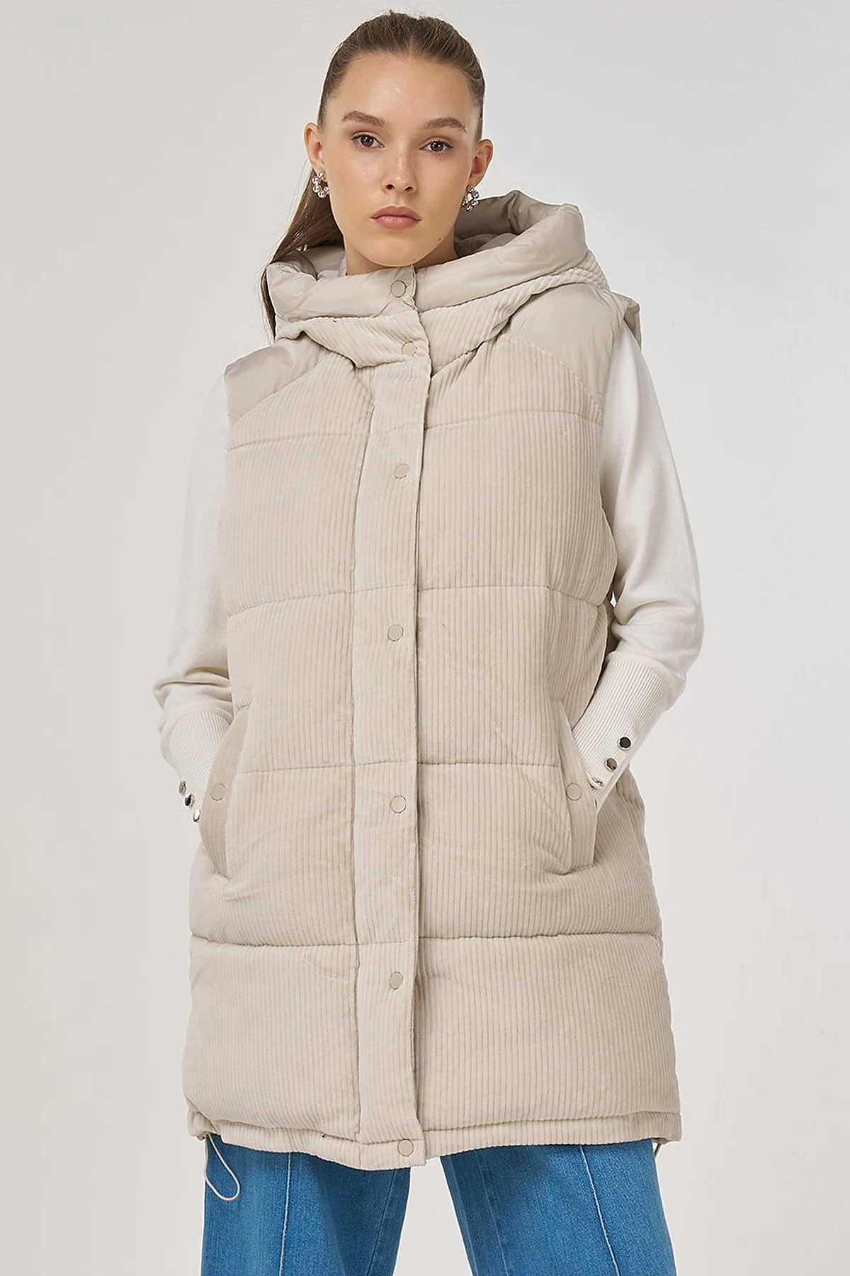 Velvet Trimmed Puffer Vest Stone 