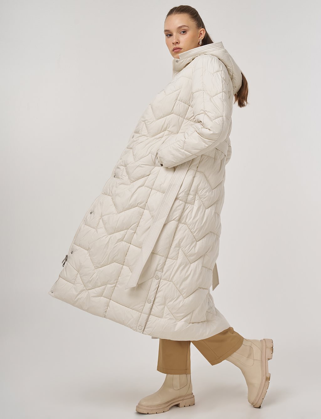 Pocket-Detail Anorak Jacket Ecru