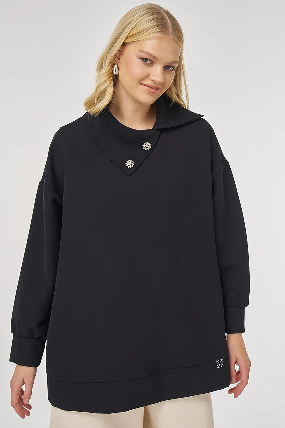 Button-Detailed Viscose Sweatshirt in Black