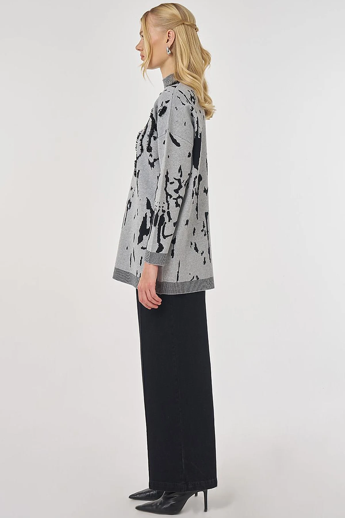 Sequin Detailed Viscose Knit Tunic in Gray