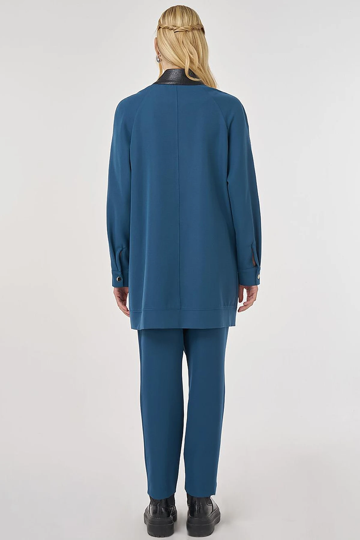 Relaxed-Fit Two-Piece Set with Faux Leather Collar in Petrol