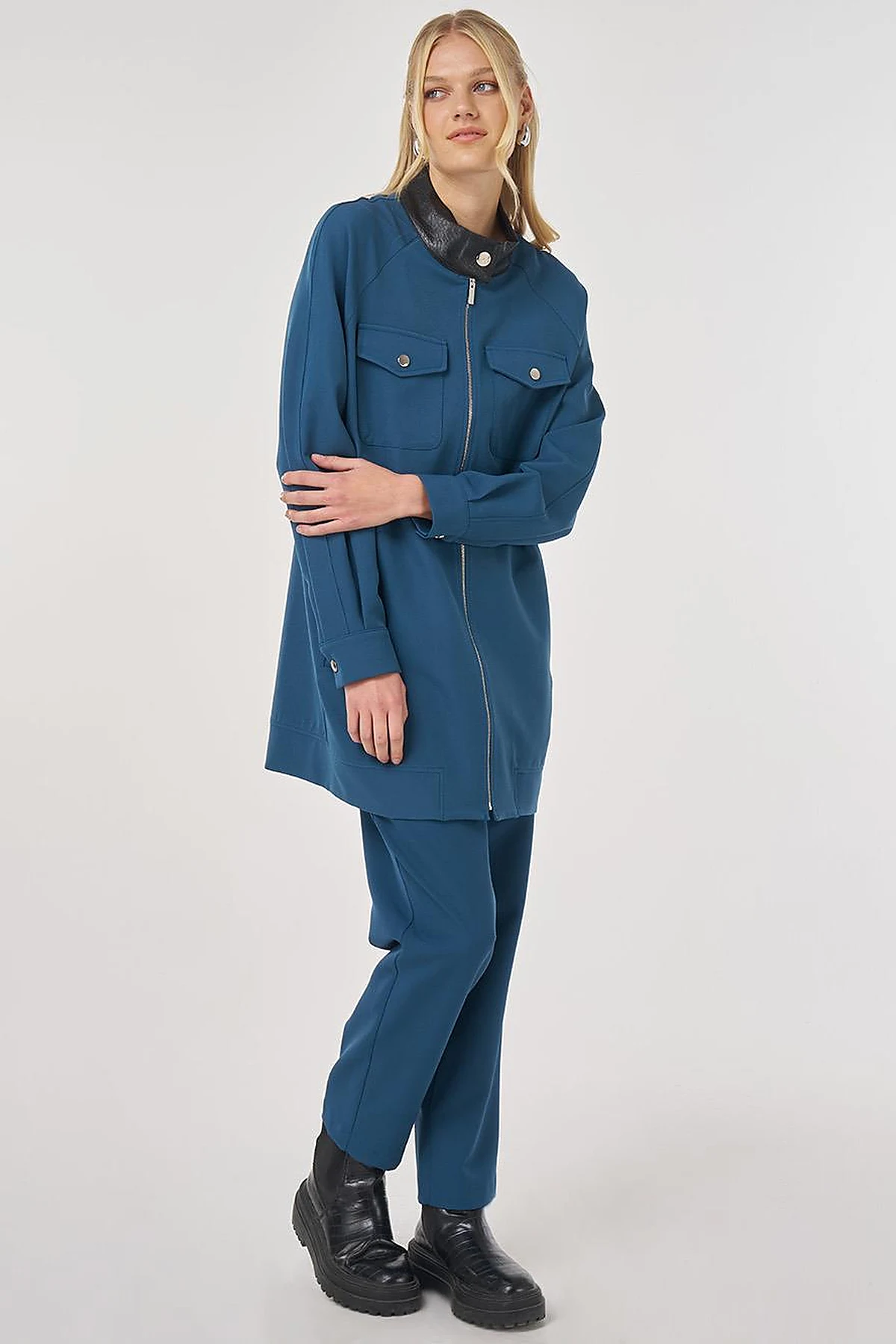 Relaxed-Fit Two-Piece Set with Faux Leather Collar in Petrol