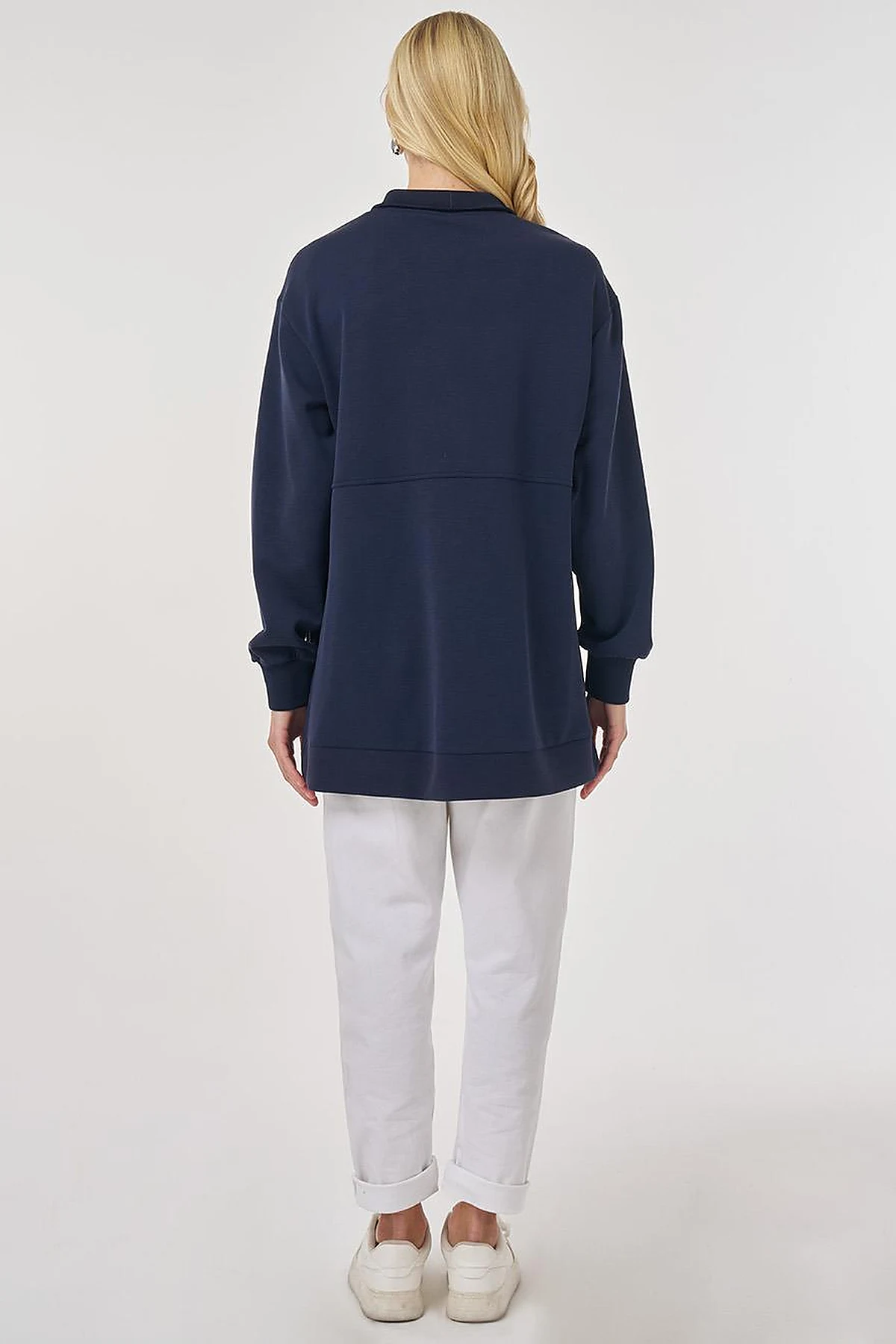 Stand-Up Collar Sweatshirt in Dark Navy