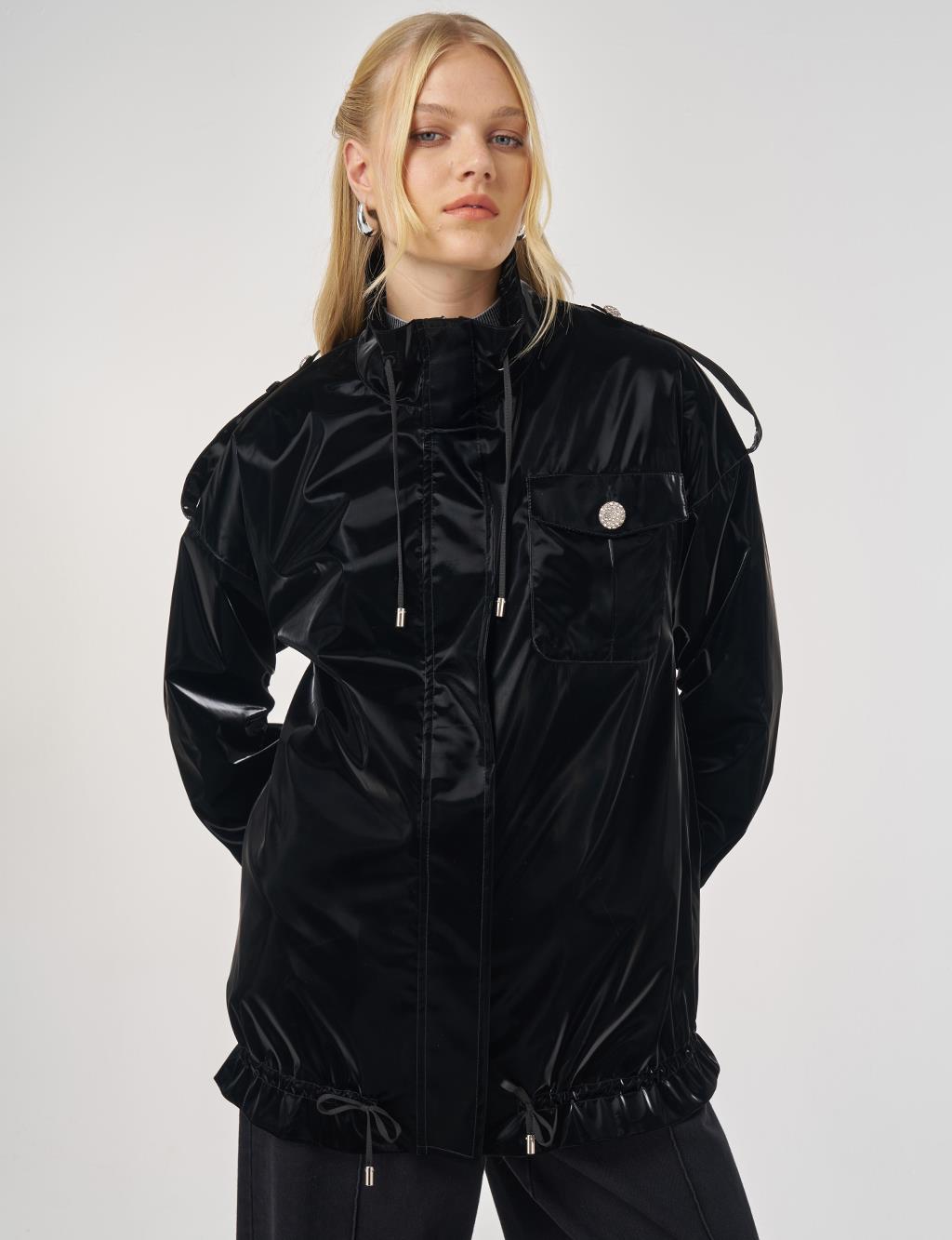 Parlak Görünümlü Dik Yaka Ceket Siyah 