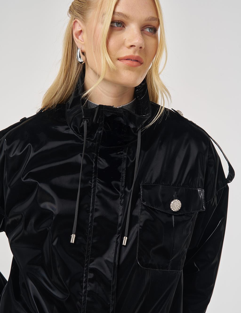 Parlak Görünümlü Dik Yaka Ceket Siyah 