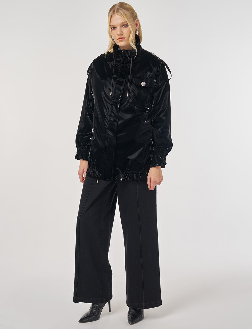 Parlak Görünümlü Dik Yaka Ceket Siyah 