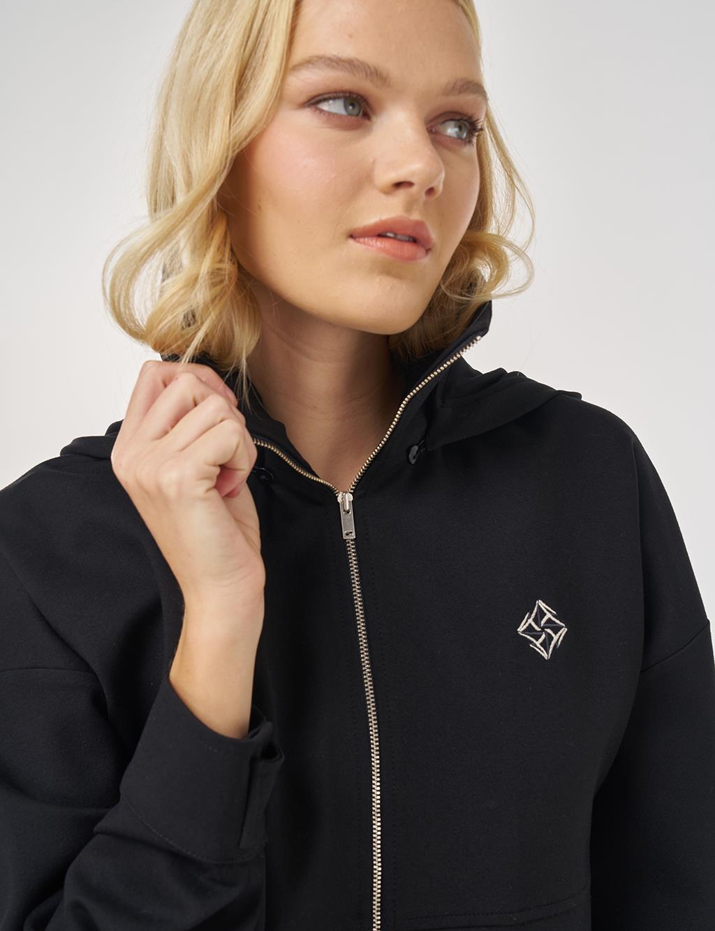 Dikiş Detaylı Kısa Ceket Siyah