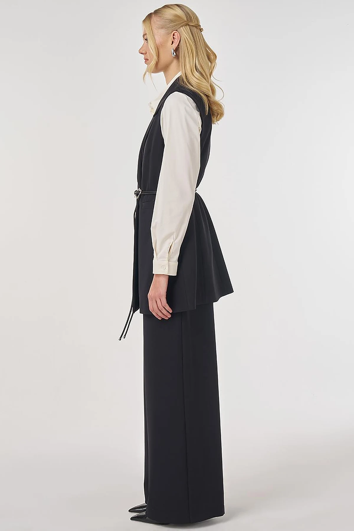 Two-Piece Set with Leather Cord Belt Detail and Vest in Black