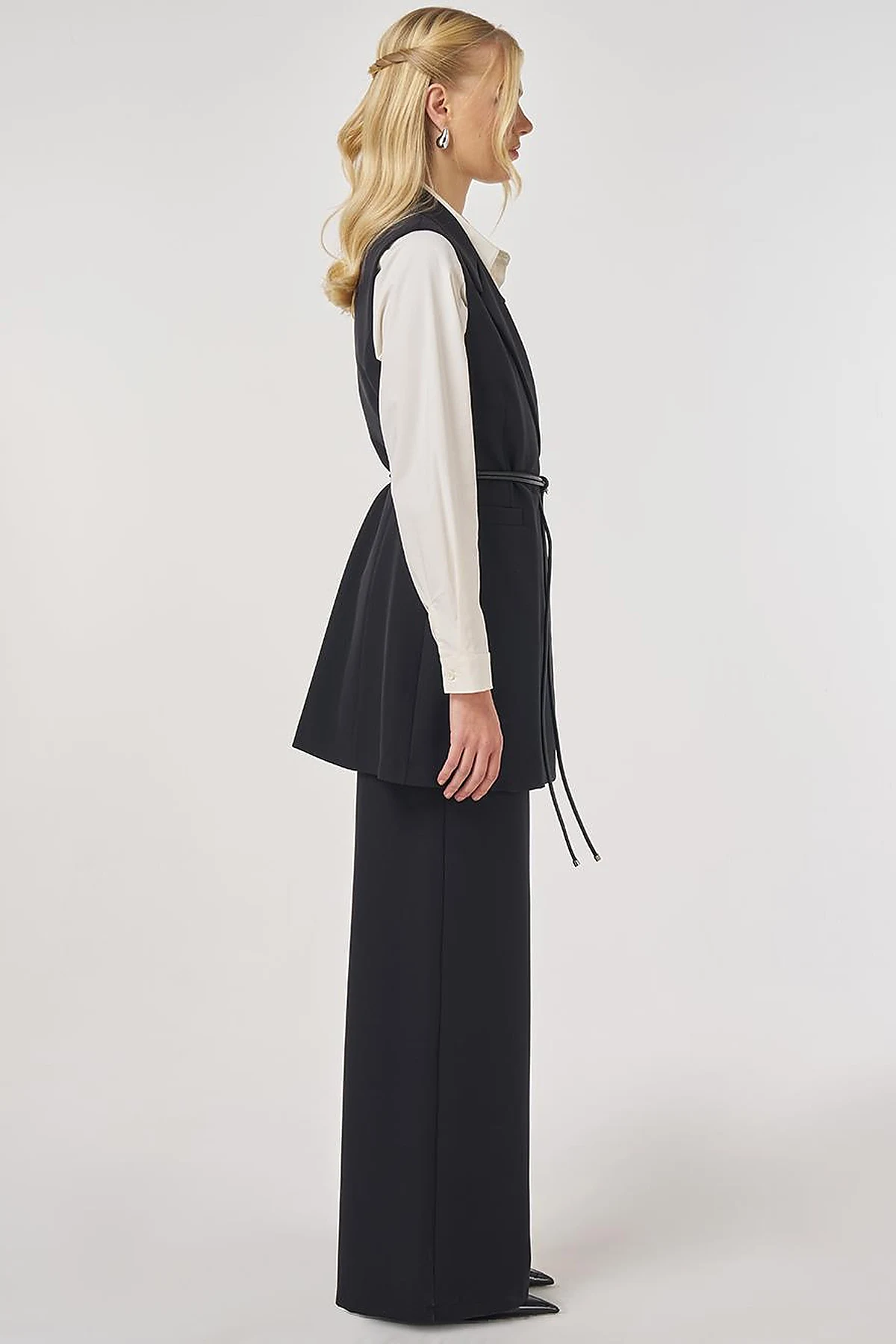 Two-Piece Set with Leather Cord Belt Detail and Vest in Black