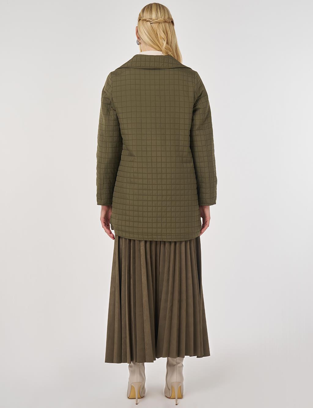 Wide-Collar Quilted Jacket in Khaki