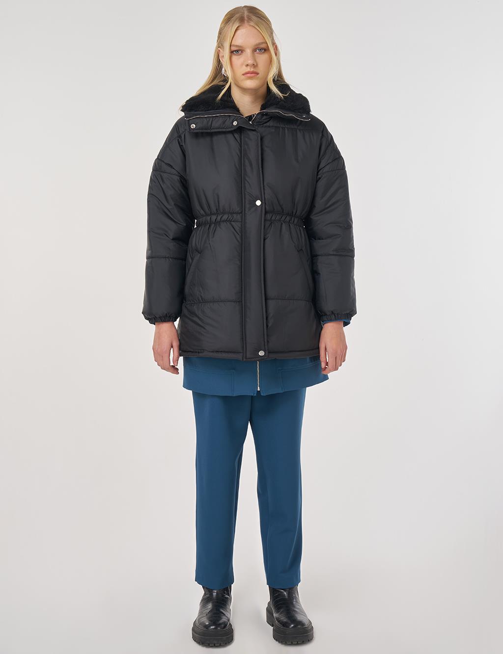 Fur-Collar Quilted Coat in Black