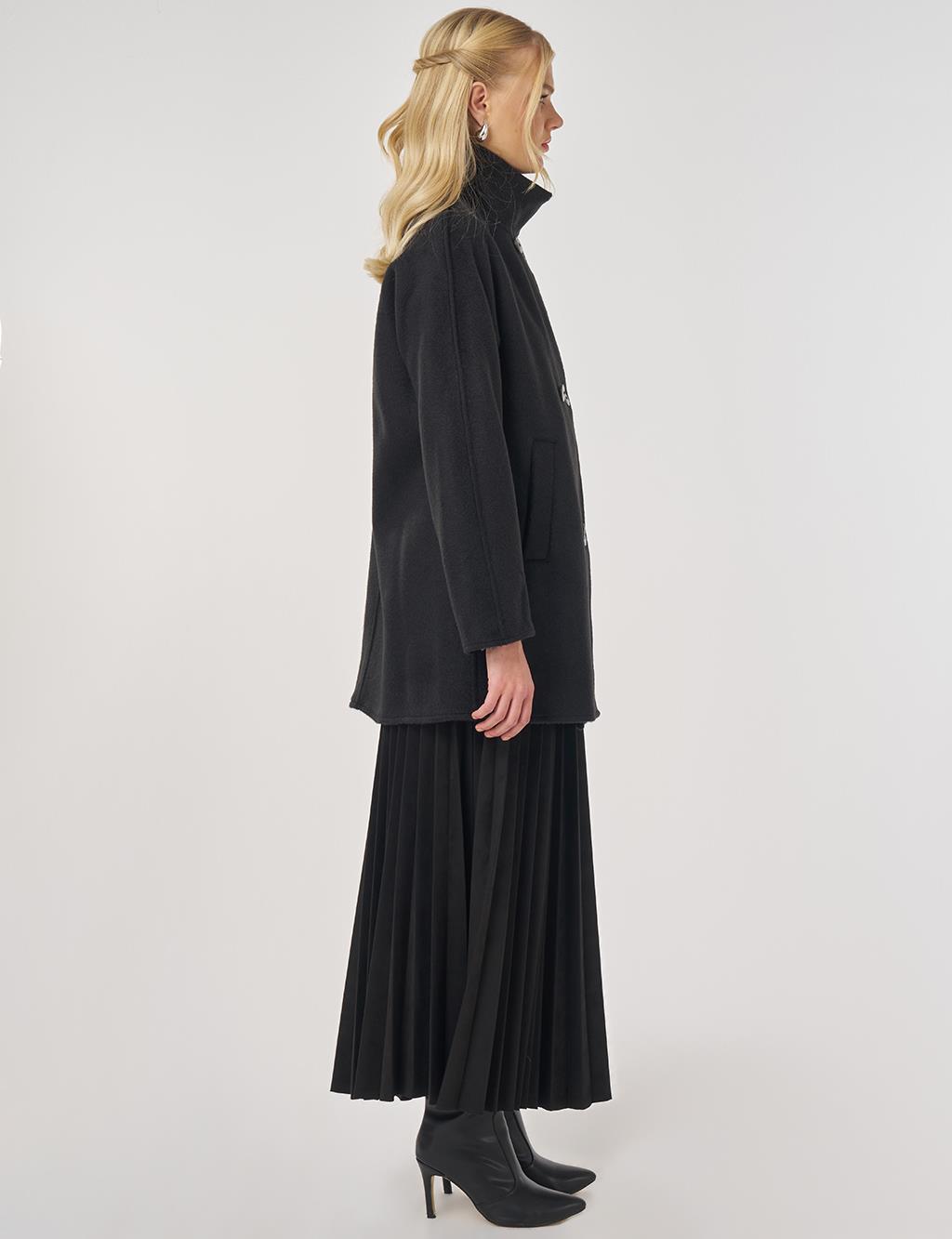 Dik Yaka Kısa Kaşe Kaban Siyah 