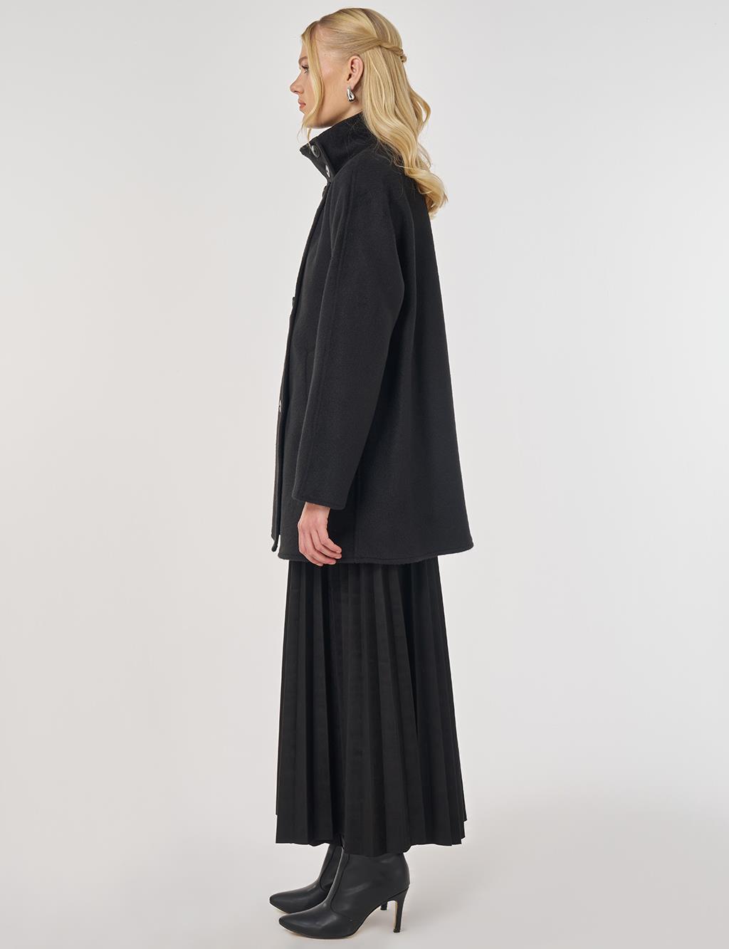 Dik Yaka Kısa Kaşe Kaban Siyah 