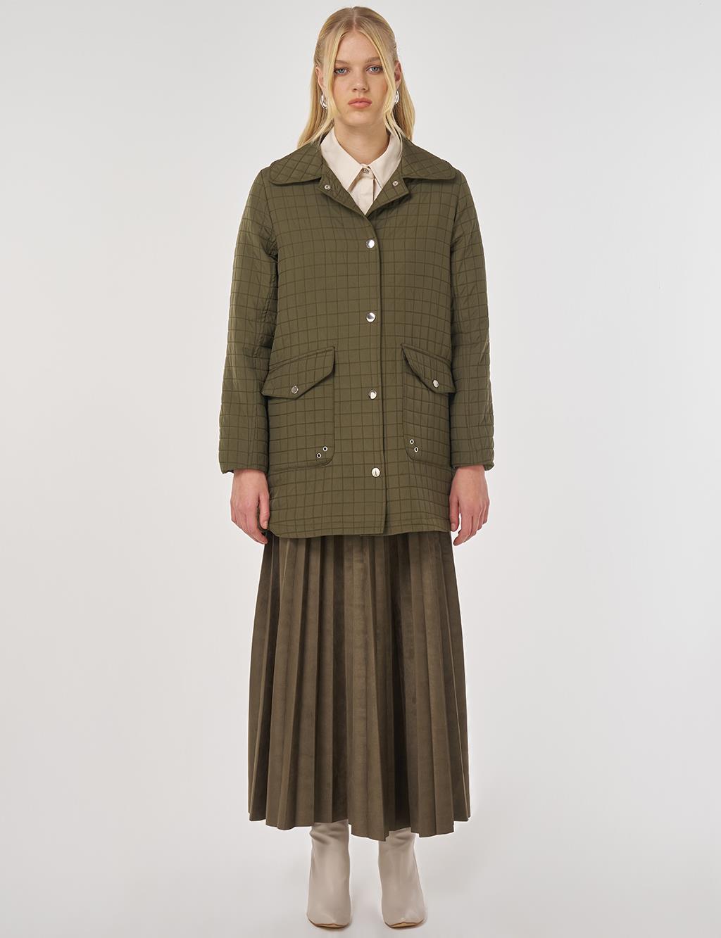 Wide-Collar Quilted Jacket in Khaki