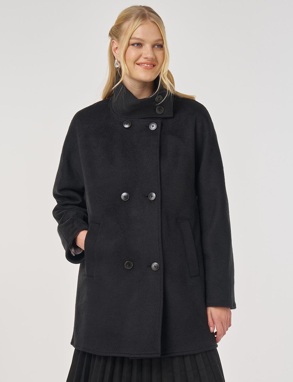 Dik Yaka Kısa Kaşe Kaban Siyah 