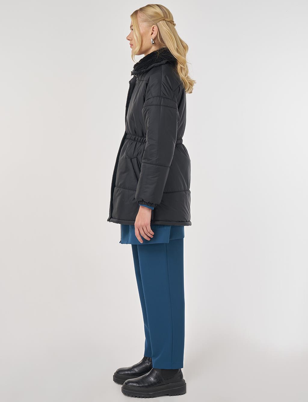 Fur-Collar Quilted Coat in Black