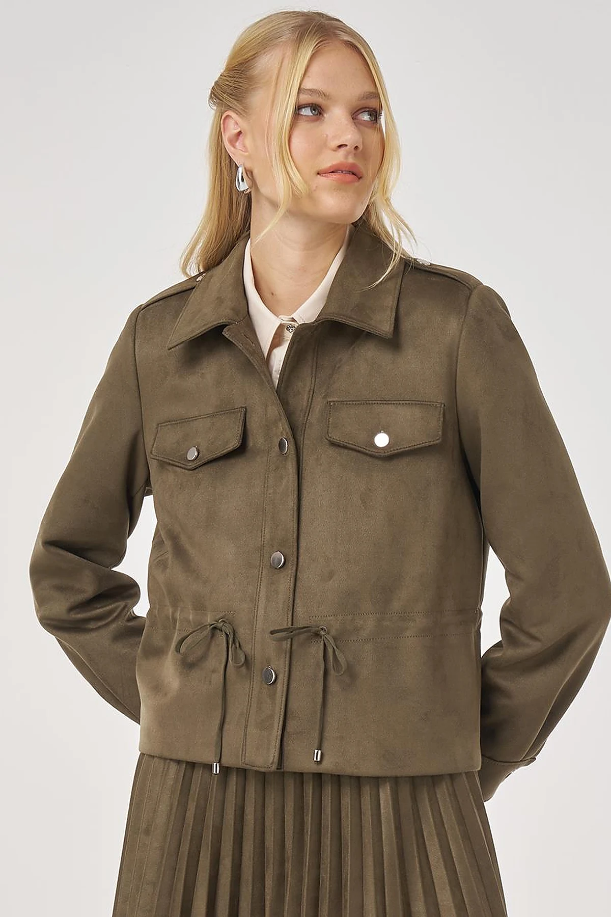 Double-Pocket Suede Jacket in Khaki