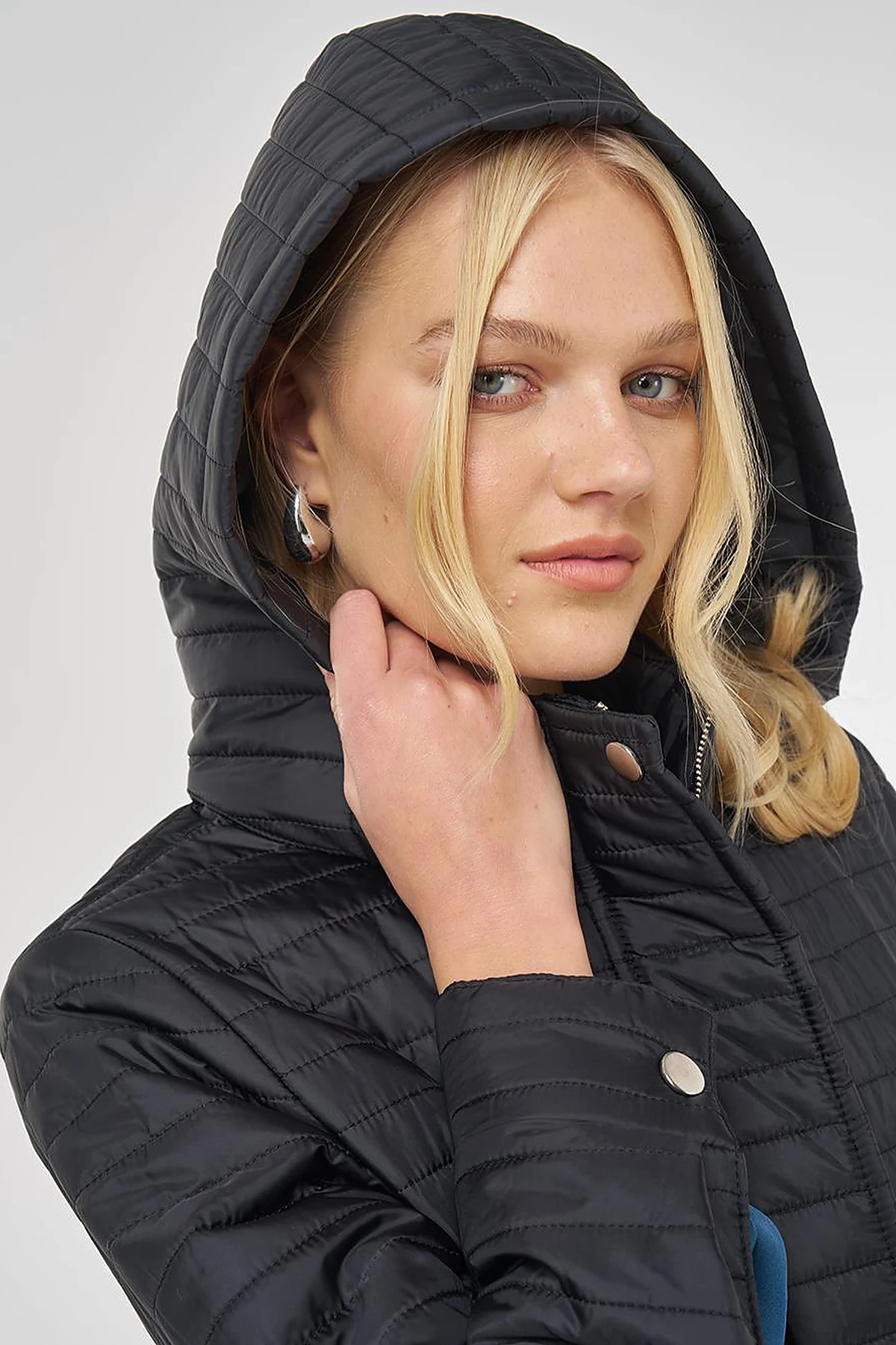Hooded Quilted Coat in Black