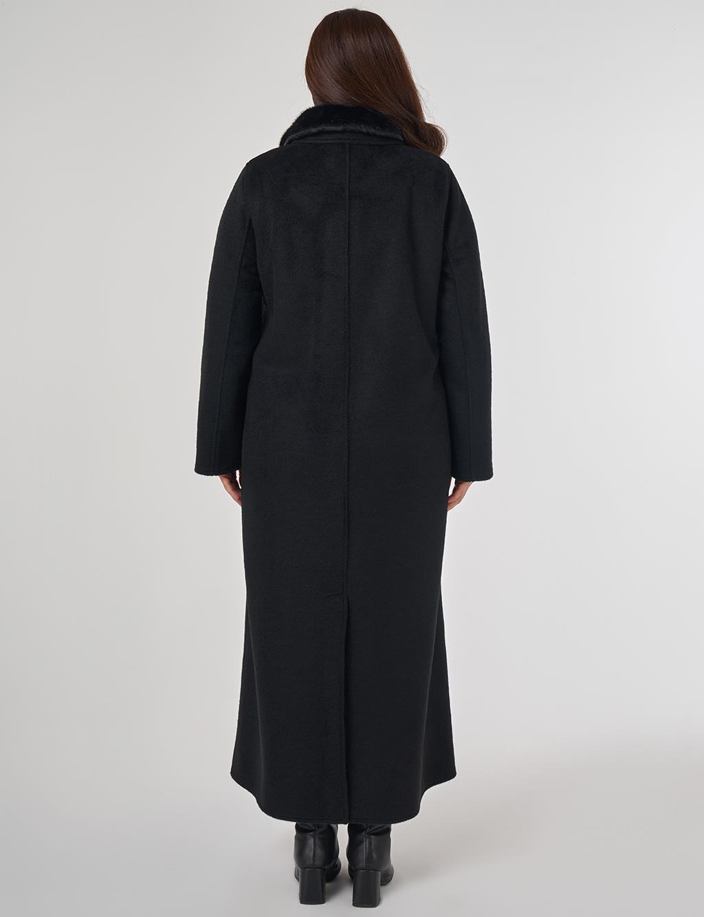 Wool Coat with Fur Collar in Black