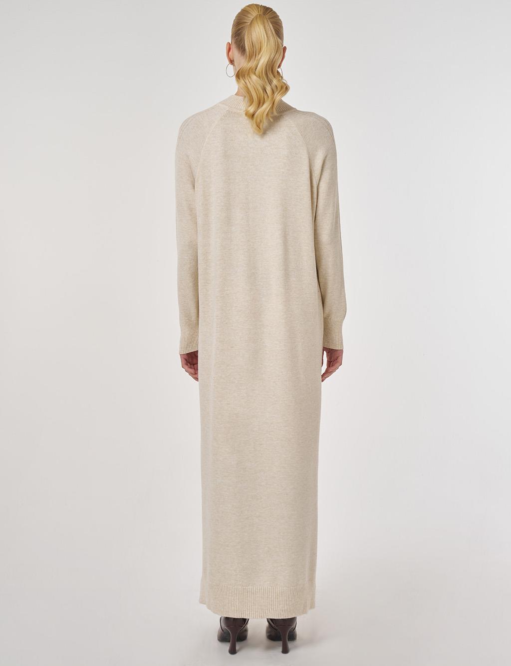 Raglan Sleeve Knit Dress in Cream