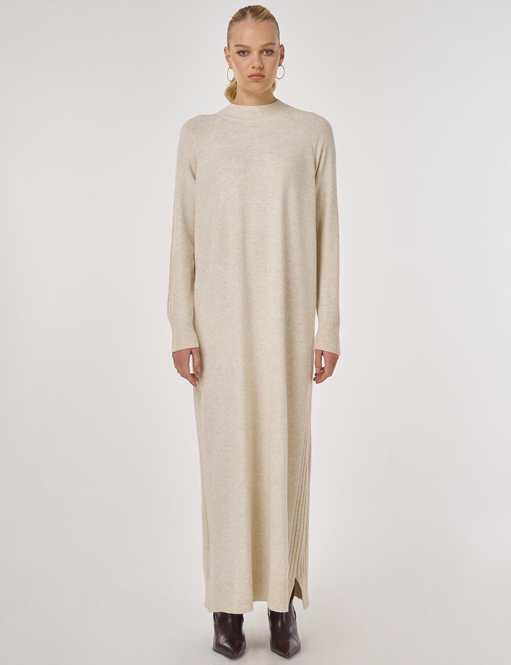 Raglan Sleeve Knit Dress in Cream