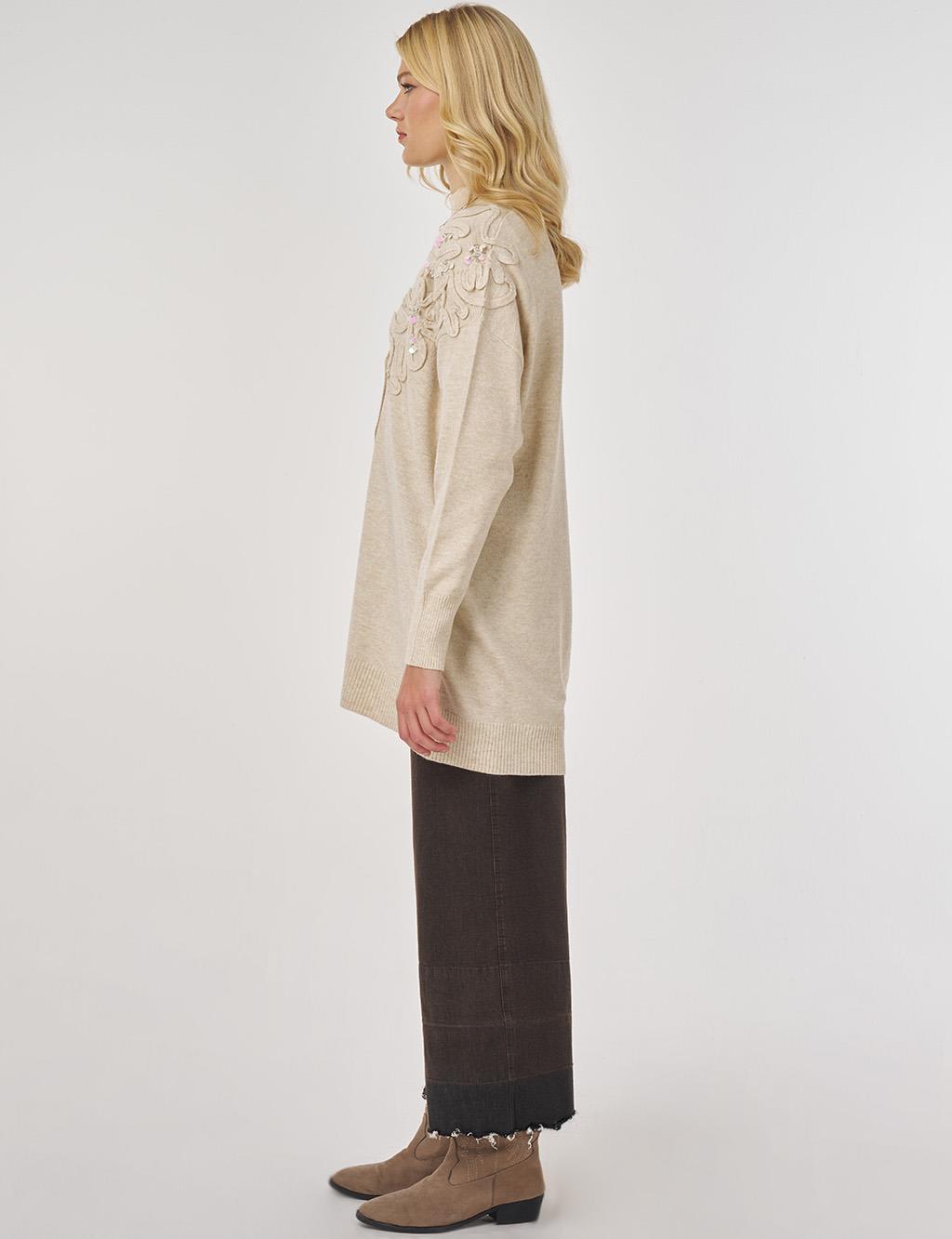 Sequin Detailed Knit Cardigan in Cream