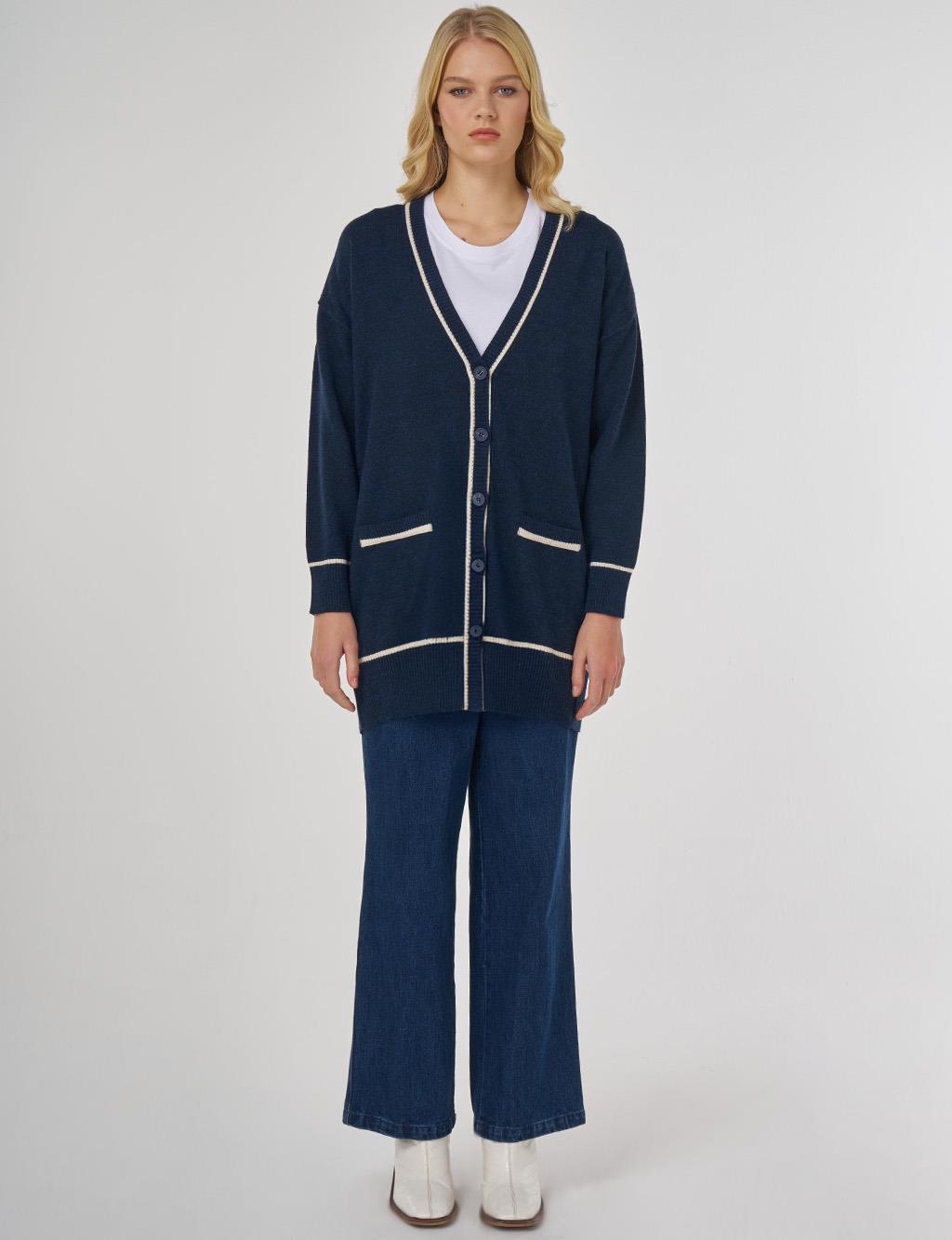 Contrast Trim Knit Cardigan in Navy Blue