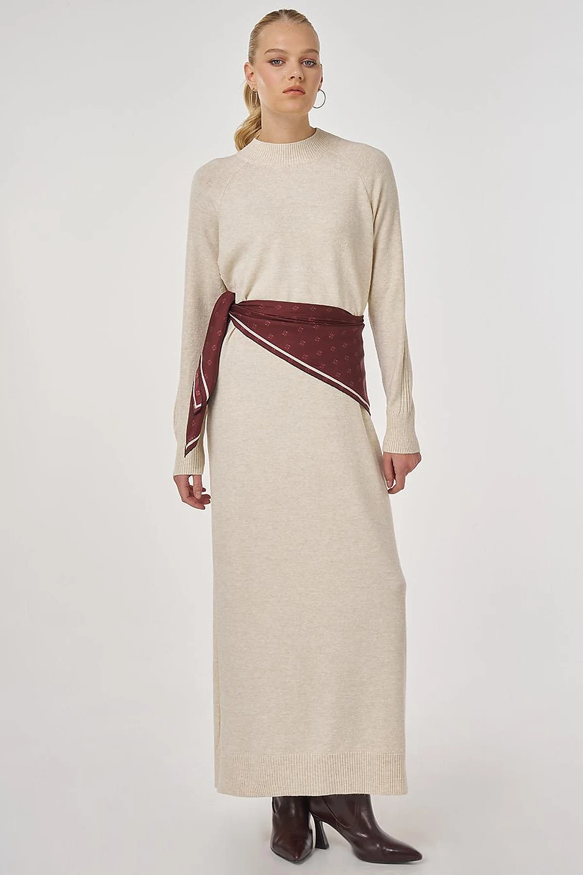 Raglan Sleeve Knit Dress in Cream
