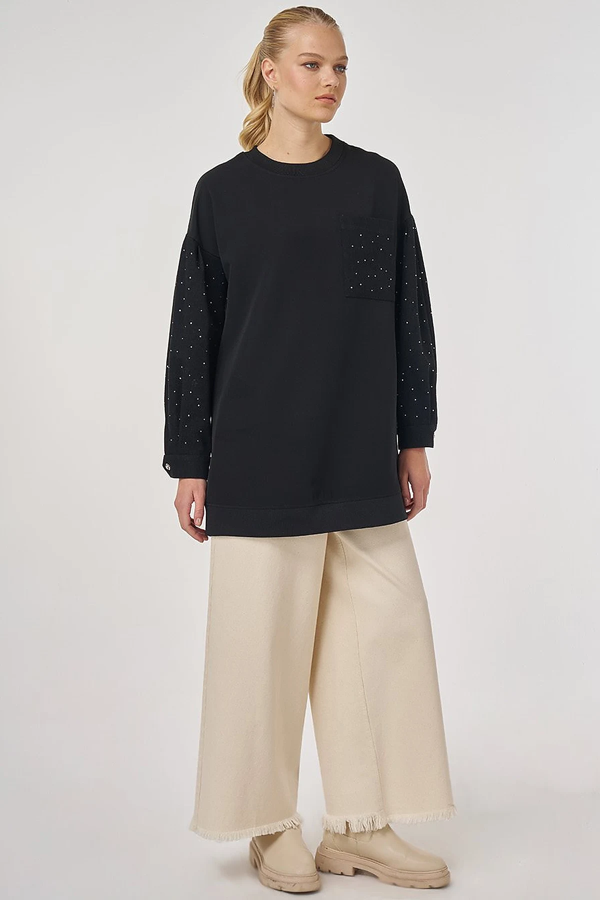 Hotfix Printed Sweatshirt in Black