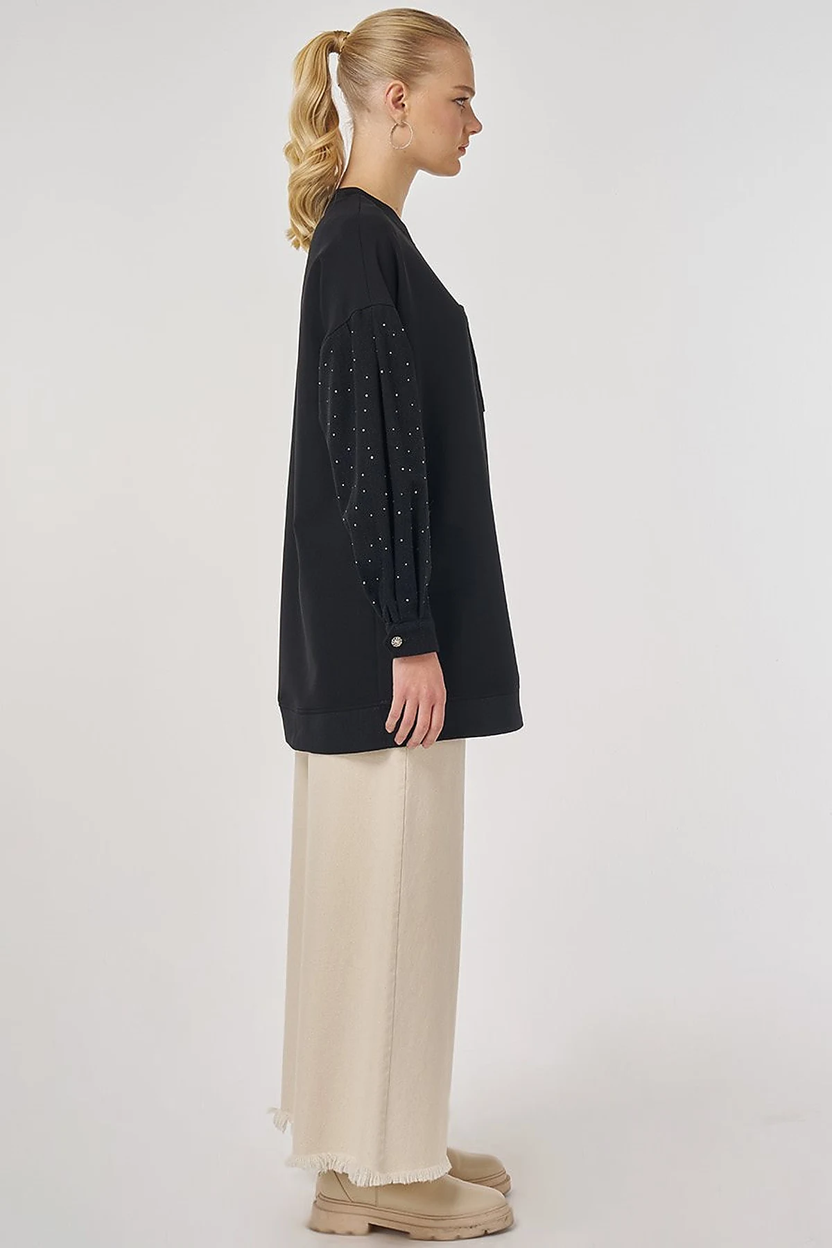 Hotfix Printed Sweatshirt in Black