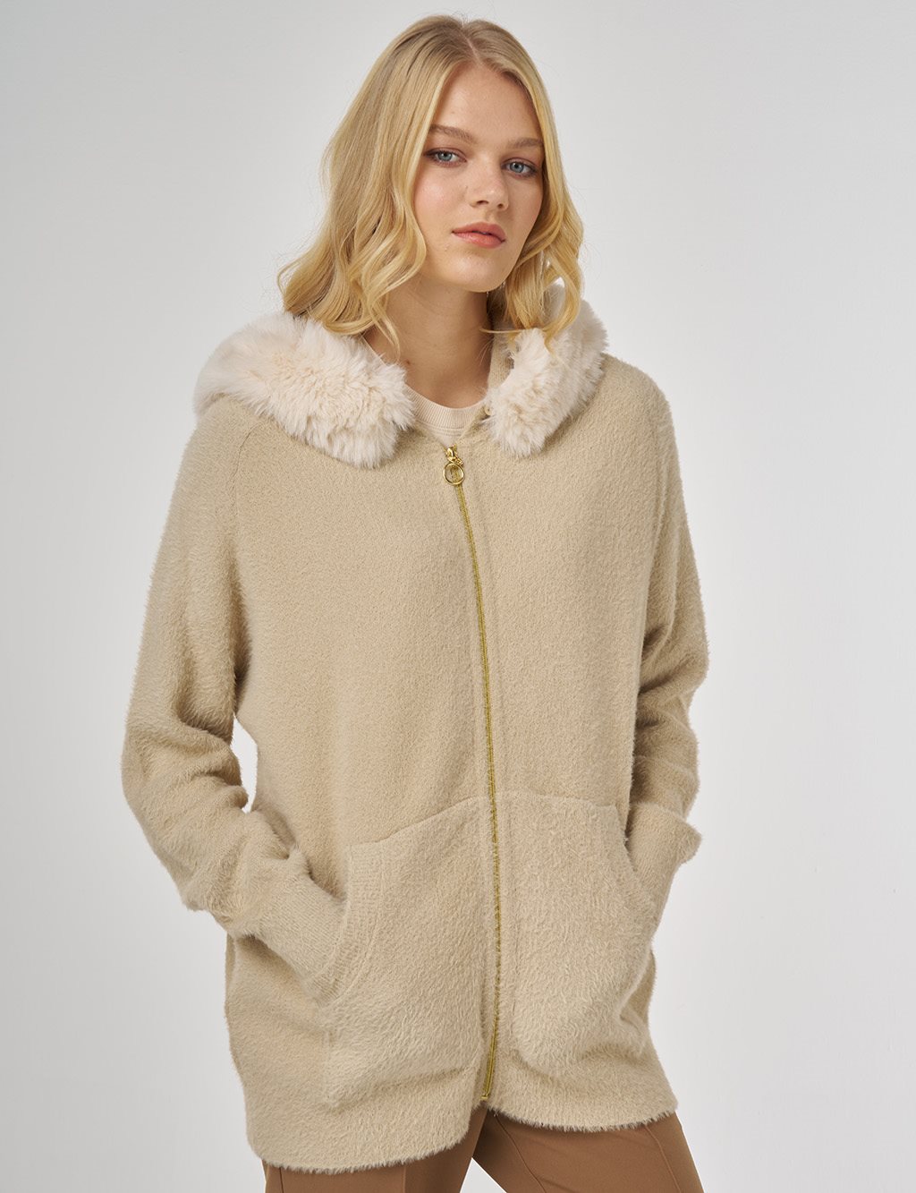 Faux Fur Hooded Knit Cardigan in Beige 