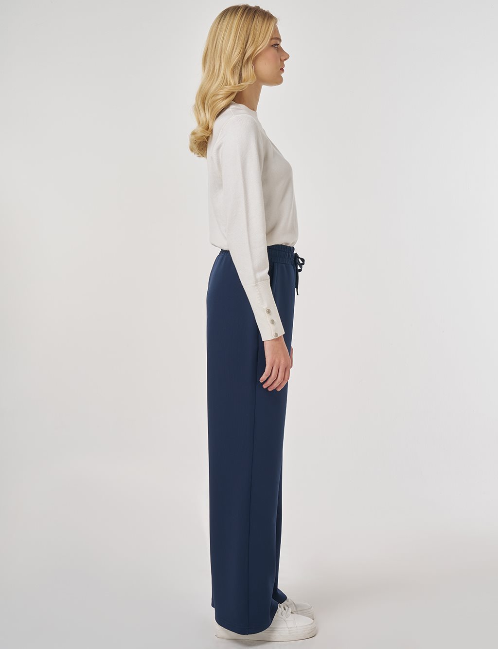 Drawstring Relaxed-Fit Pants Navy Blue