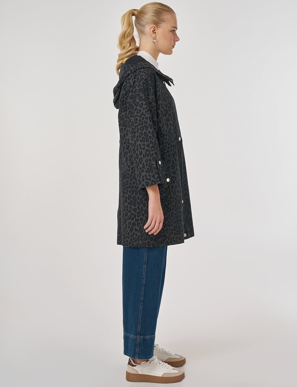 Leopard Pattern Short Trench Coat Forest Green