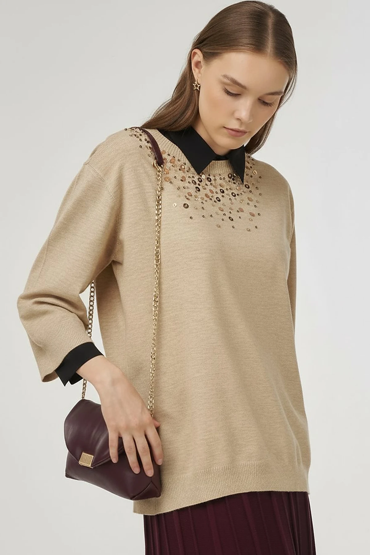 Sequin-Detail Collar Viscose Knit Tunic in Mink 