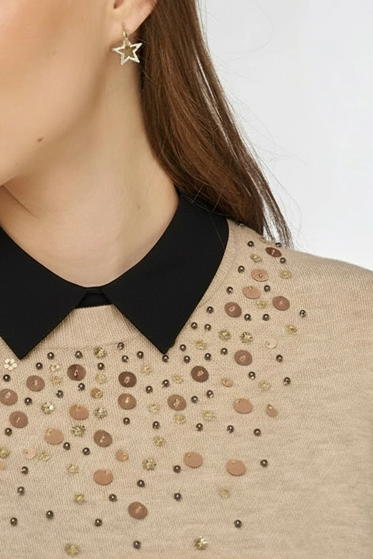 Sequin-Detail Collar Viscose Knit Tunic in Mink 
