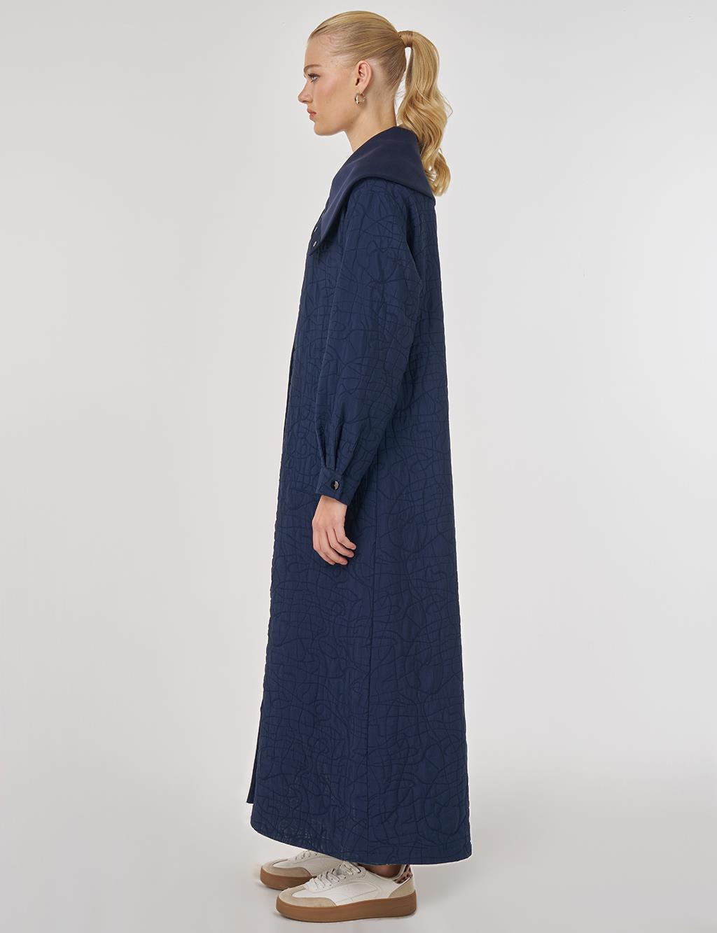 Wide-Collar Overcoat in Dark Navy