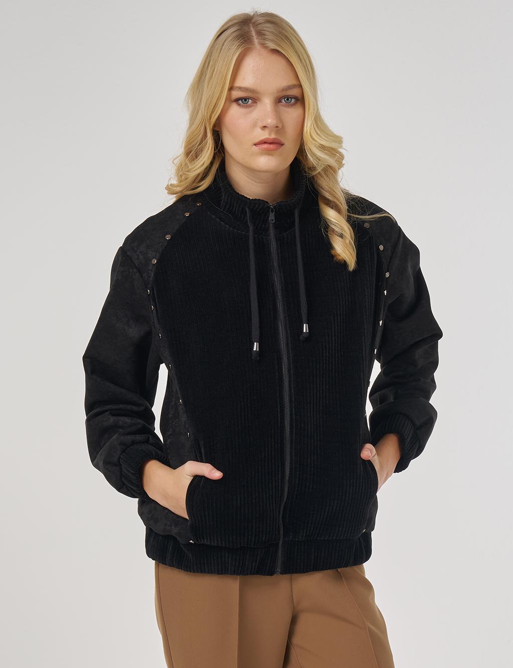 Troque Printed Velvet Jacket in Black