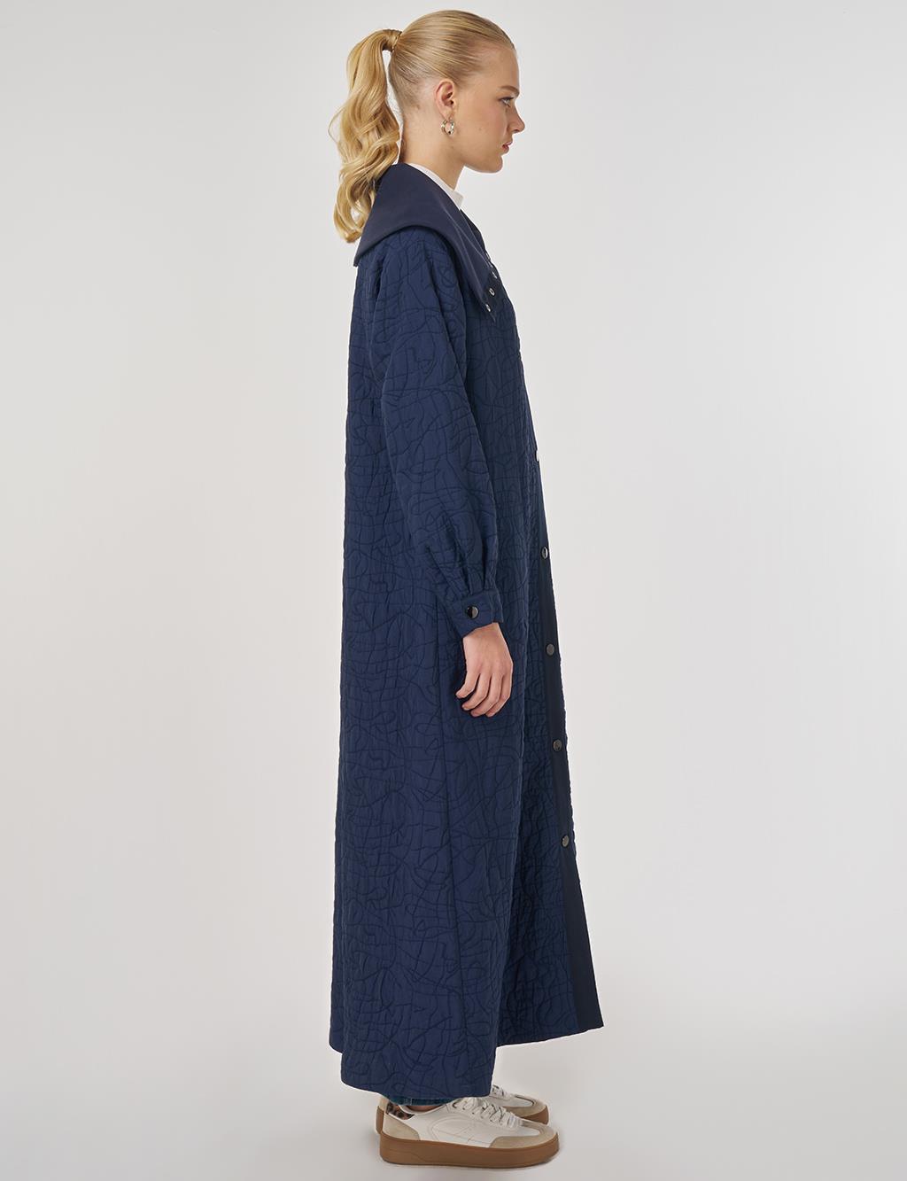 Wide-Collar Overcoat in Dark Navy