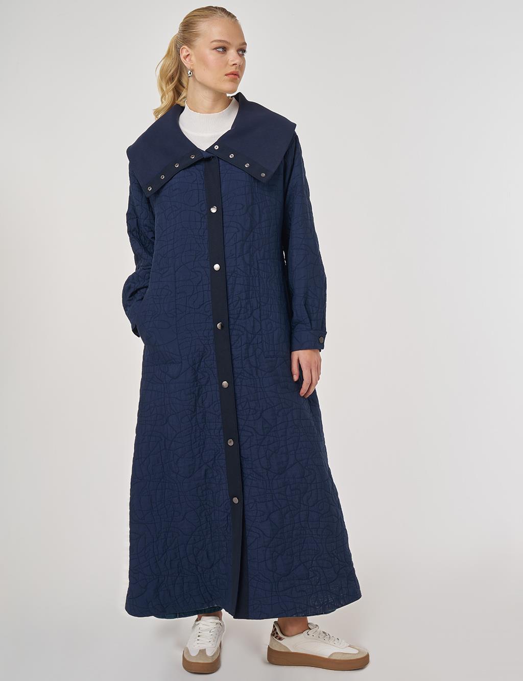 Wide-Collar Overcoat in Dark Navy