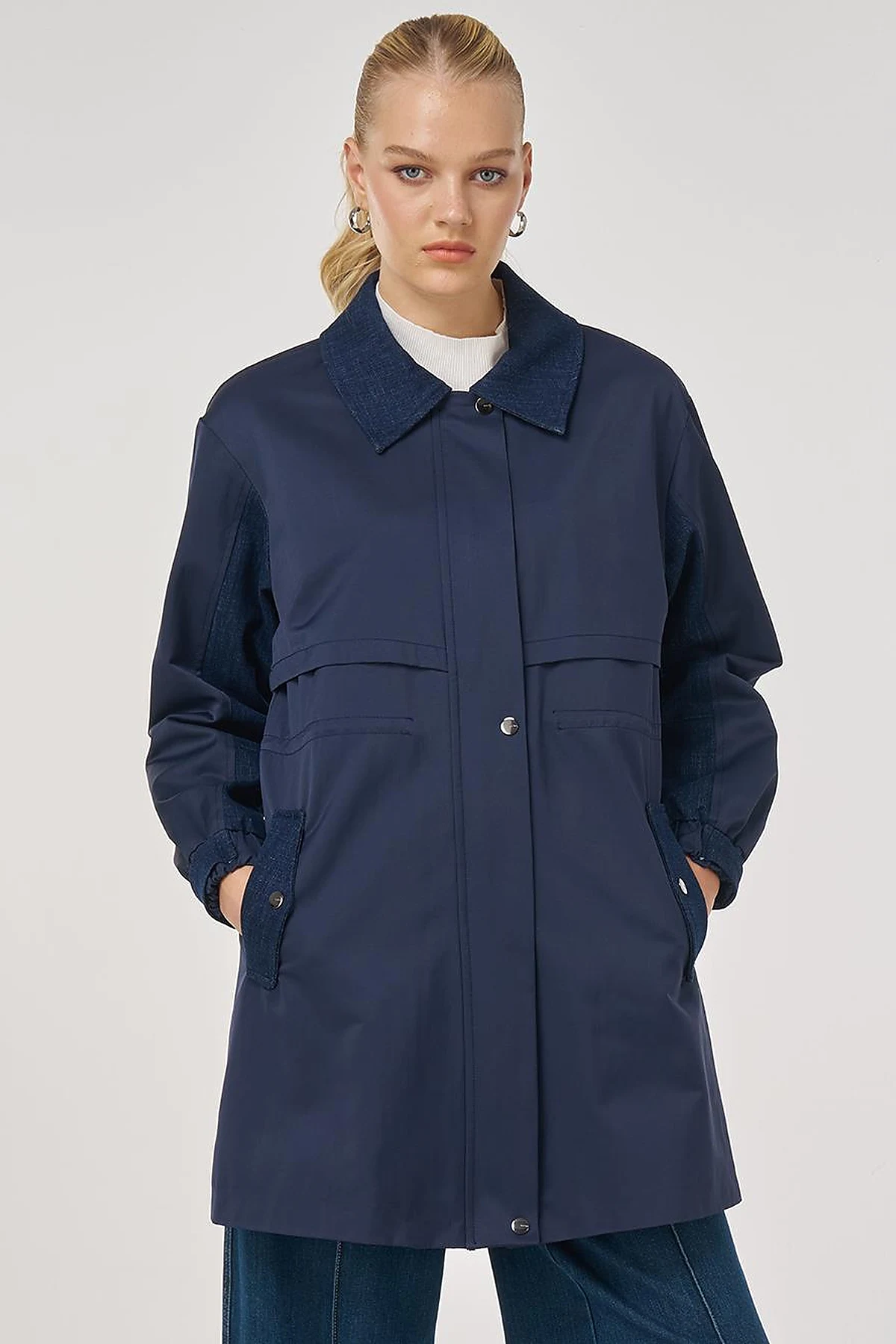 Denim-Trimmed Short Trench Coat Dark Navy