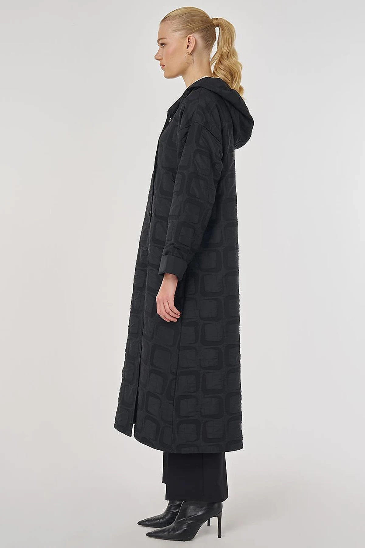 Patterned Slip-On Coat in Black