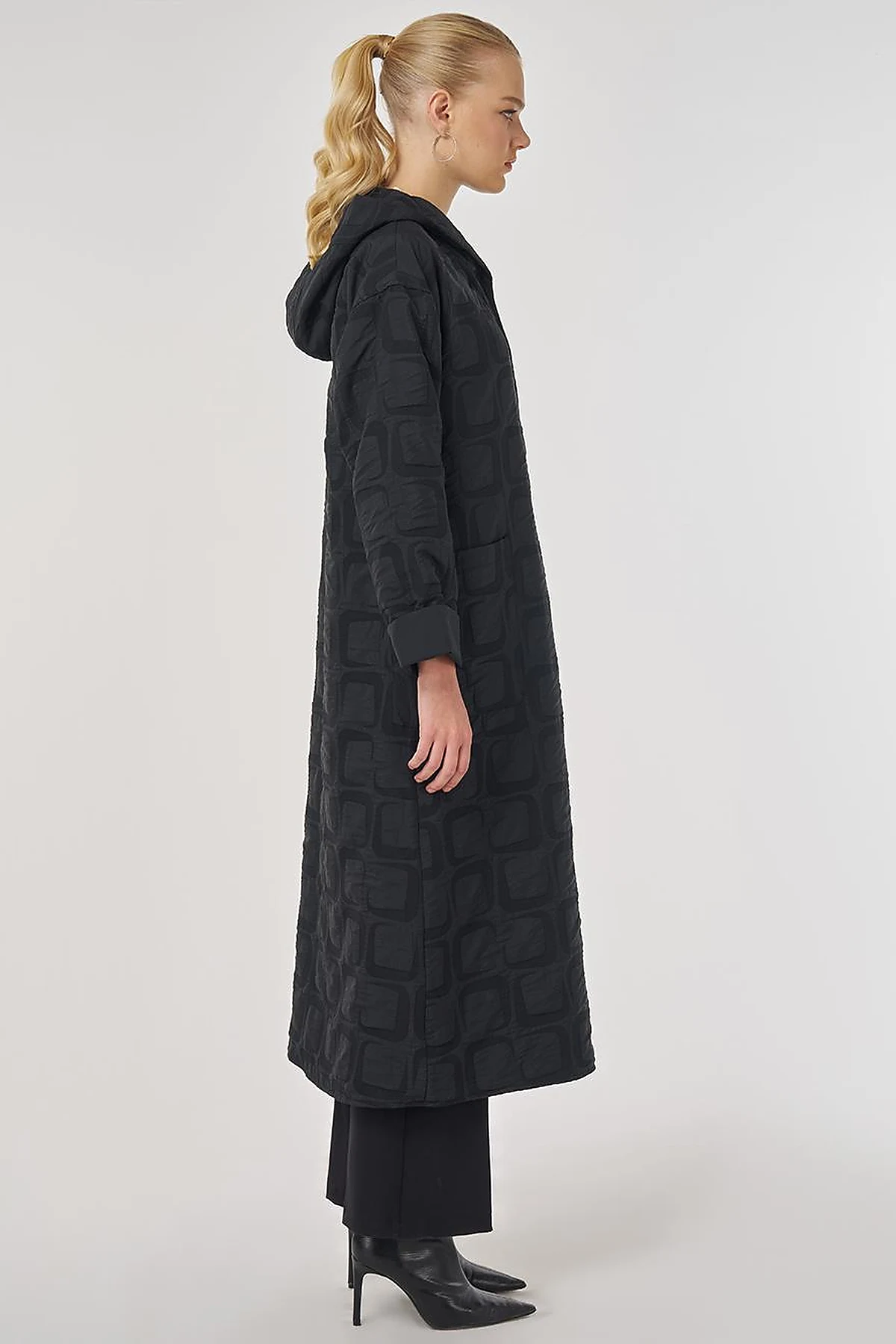Patterned Slip-On Coat in Black